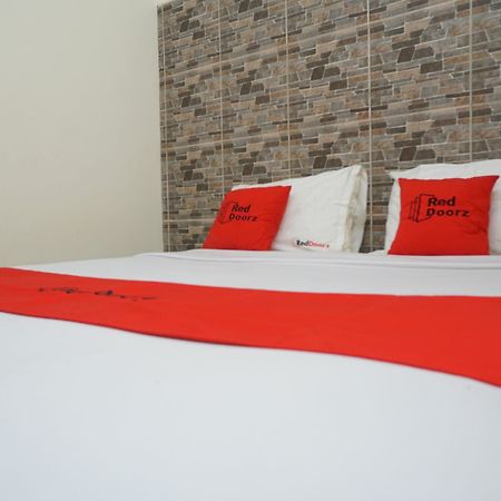 Reddoorz Plus @ Ciumbuleuit Area Bandung Exterior photo